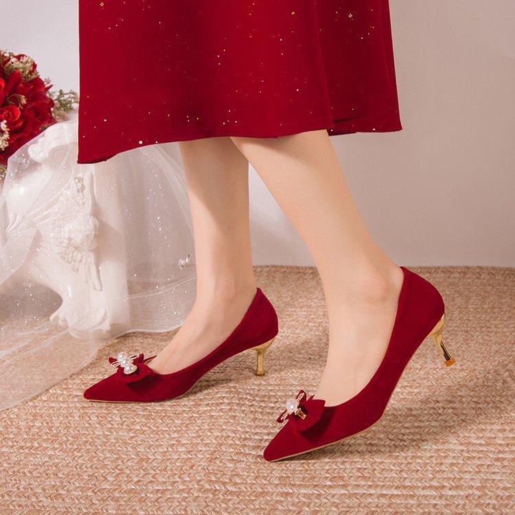 Женские новые классические модные повседневные красные туфли на высоком каблуке с тонким каблуком и острыми носами, туфли на высоком каблуке для банкета и свадьбы