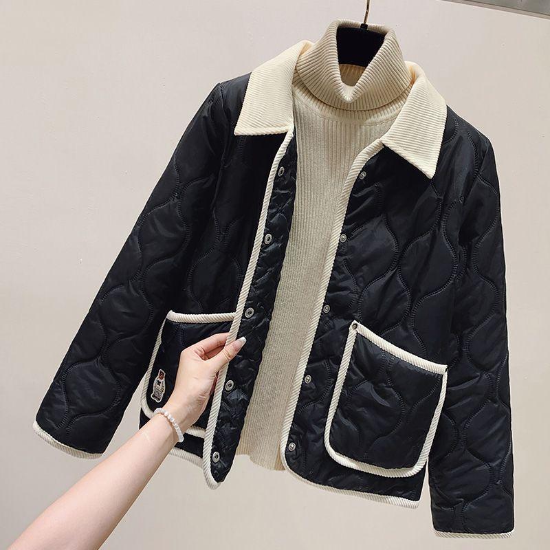 Стильная короткая куртка с хлопковой подкладкой для студентов в студенческом стиле с эффектом похудения