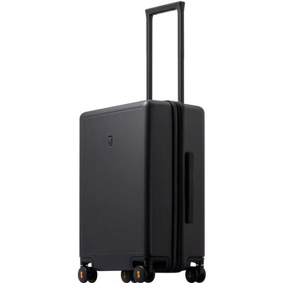 Чемодан-спиннер из серии Traveler с жестким корпусом