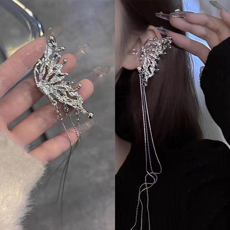 Корейские клипсы для непроколотых ушей – классный дизайн с кисточками и жемчужными бабочками для женщин