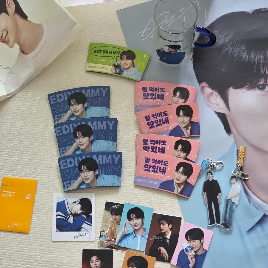 Byun Woo-seok merchandise and various items (new Ediya cup)