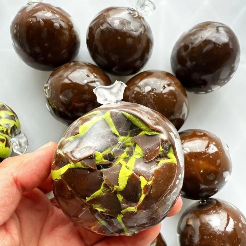 1Pcs Mint Black Chocolate Stress Ball Sensory Therapy Toy for Enhanced Mood and Relaxation