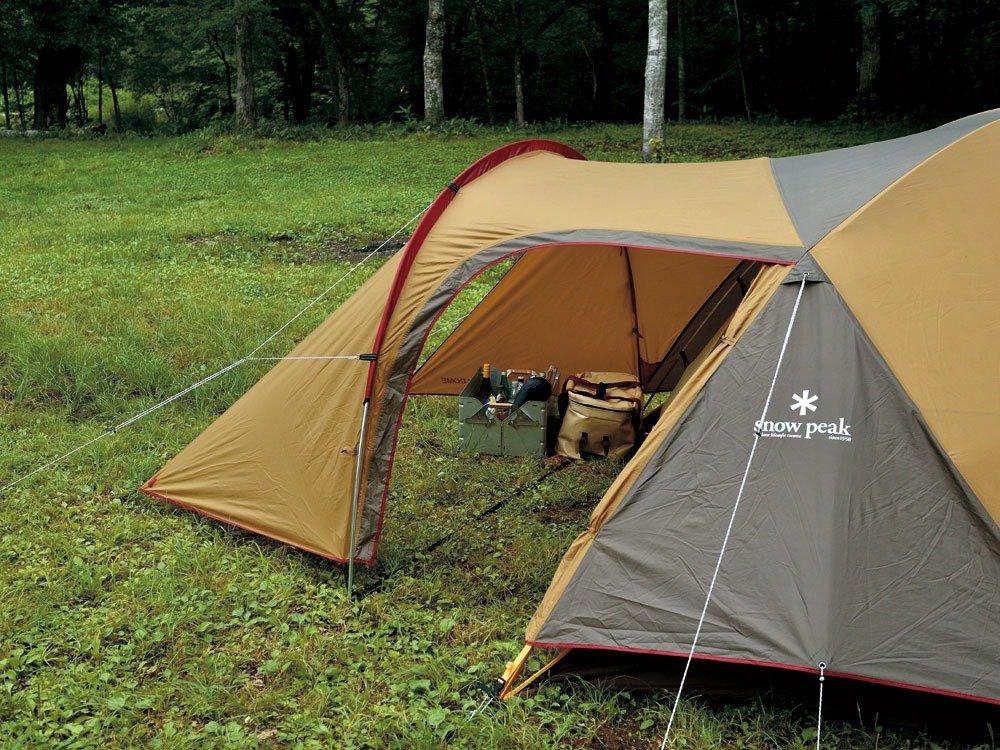 Snow Peak Amenity Dome for 3 perfect for camping and hiking people,