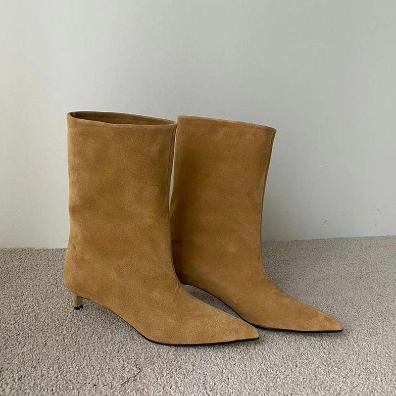 2025 Autumn and Winter New Retro Pointed Mid-tube Boots Women's Matte Wide Tube Boots Versatile Western Cowboy Boots Short Boots Women