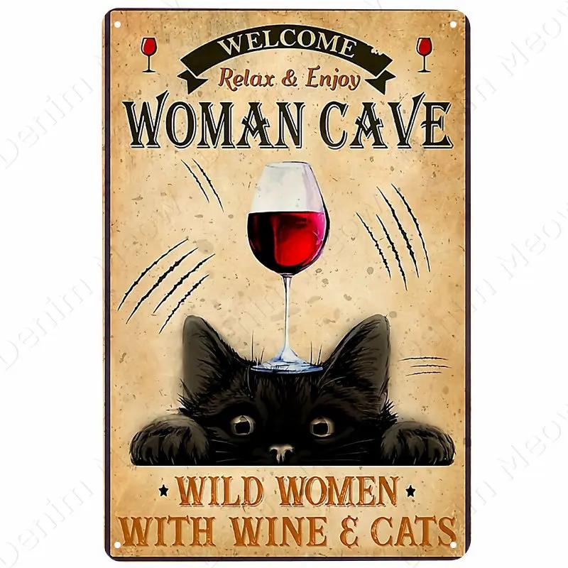 Metal Tin Sign for Home Decor Vintage Plauqe Sign for Bar Cafe Home Kitchen Wall Art Woman Cave Painting Just A Girl