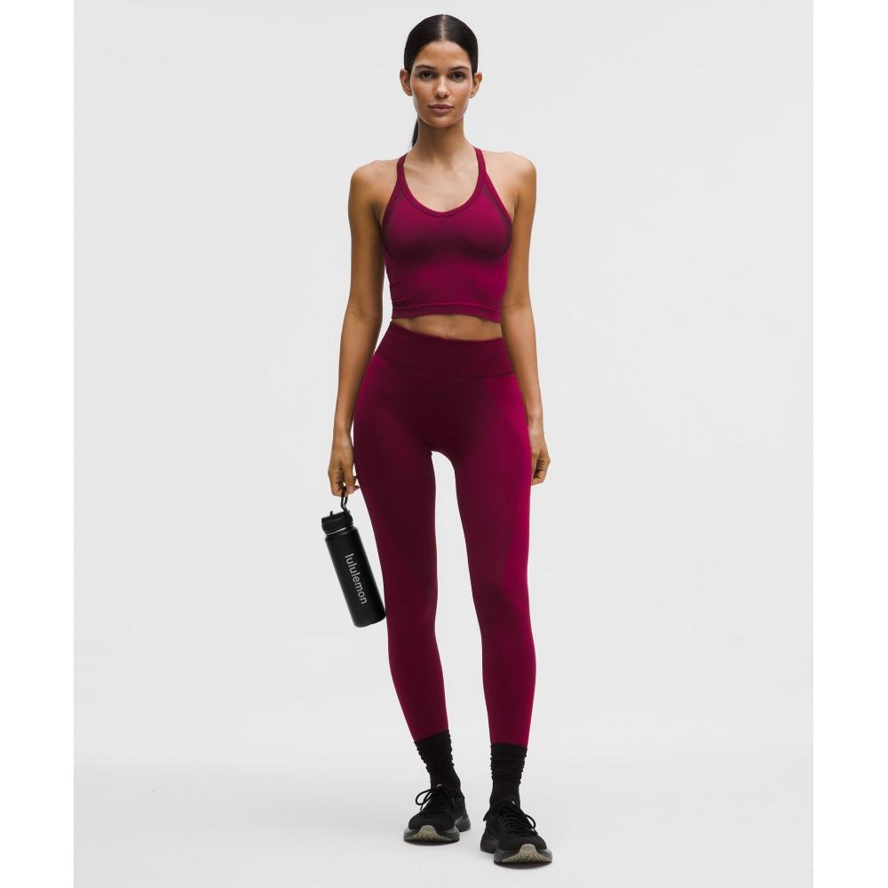 Lululemon Топ для тренировок с перекрестной спиной  Легкая поддержка  Чашка B C Ягодный ромбл Черный слива