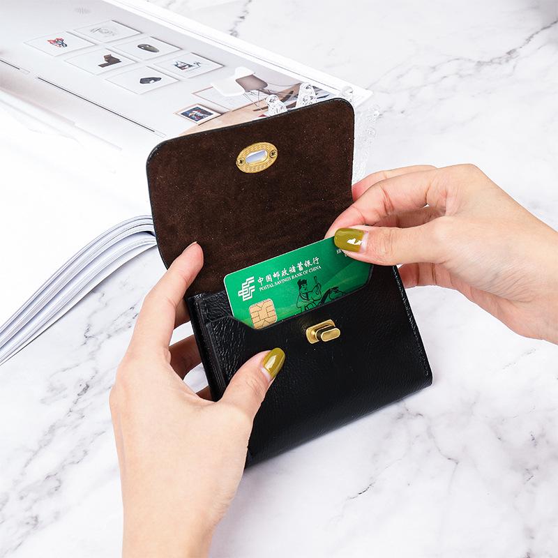 Женский мягкий кожаный кошелек в корейском стиле: Тонкий, однотонный, с пряжкой, отделениями для карточек, зажимом для монет, идеально подходит для студентов.