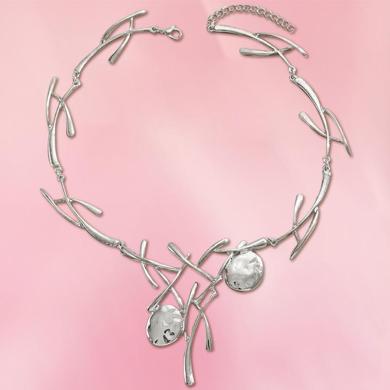 Винтажный комплект из ожерелья и сережек