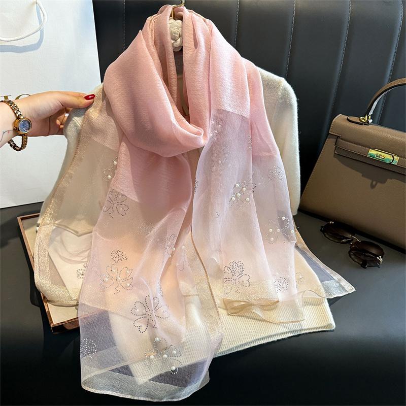 Роскошный блестящий кружевной шарф шелковый женский хиджаб мягкие шерстяные шали и палантины большой цветок тонкие шарфы фуляр женский буфанда новый