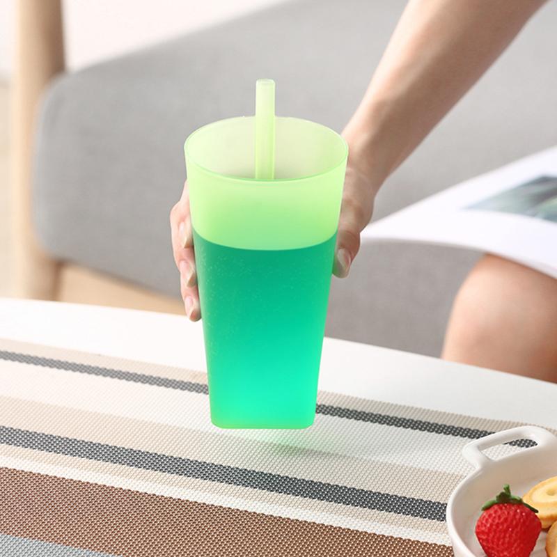 Детская детская кружка для питья со встроенной трубочкой, кружка для питья из пищевого пластика с интегрированной трубочкой, детская бутылка для воды