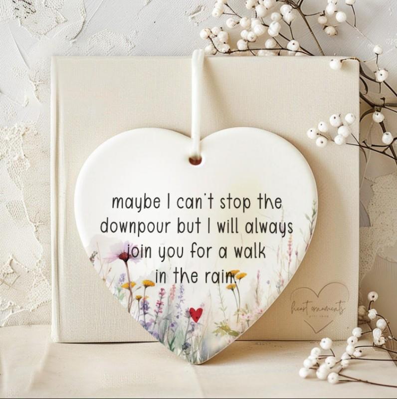 Friends Plaque, Ceramic Heart Gift, Unique Friendship Gift For Best Friend, Ceramic Hanging Heart, Gift For Friend, Christmas Gift