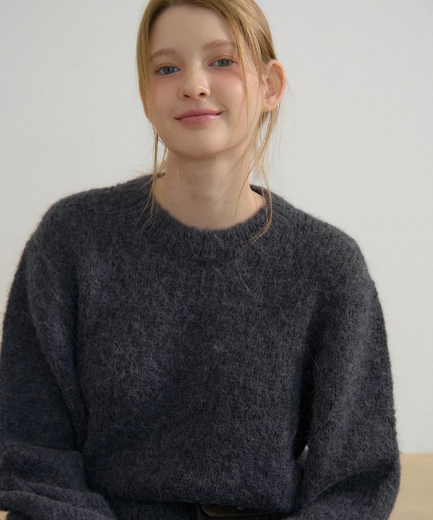 VEM.VER Round Neck Alpaca Knit_Charcoal