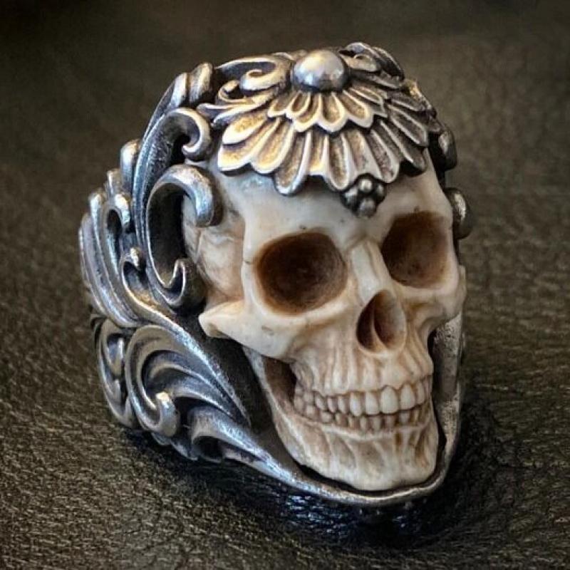 1pc Stainless Steel Titanium Steel Retro Hollowed Out Skull Man Ring for Men