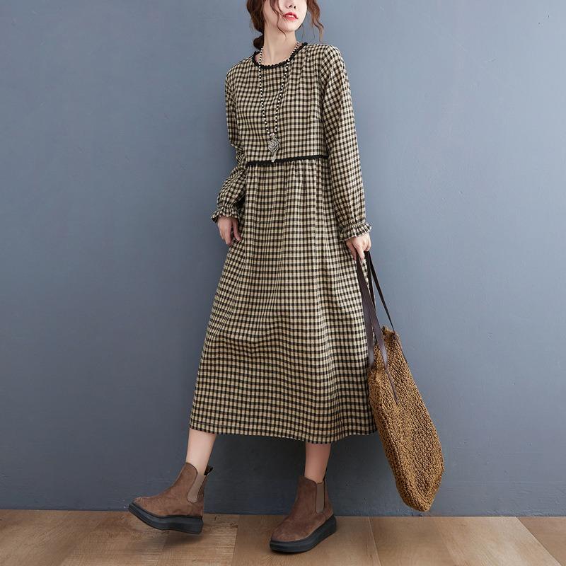 Korean Version of Wooden Ear Lace Plaid Dress Plus-size Women's Casual Dress