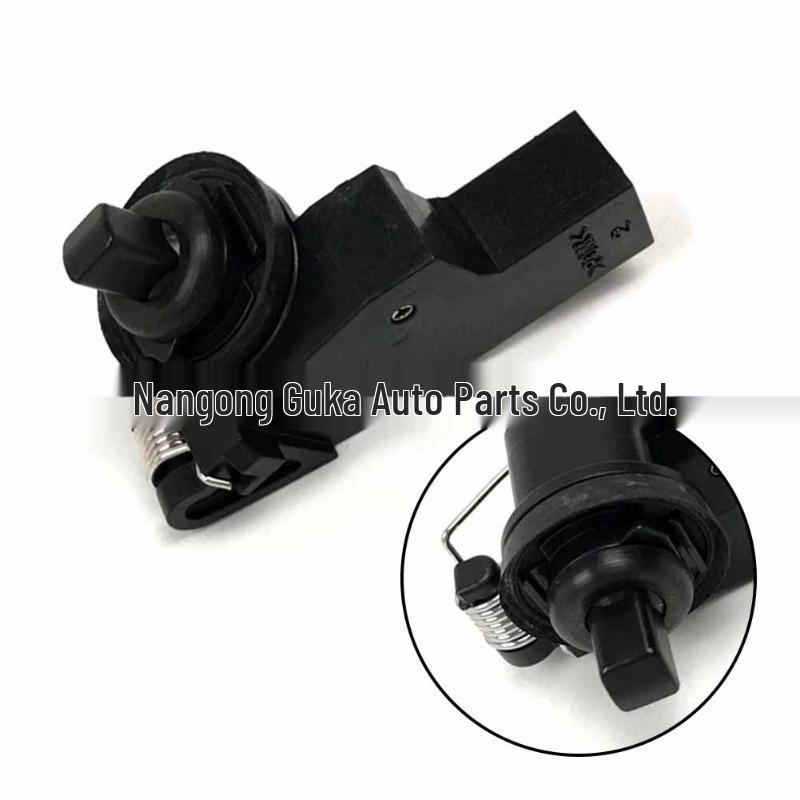 Крышка топливного бака с замком Nissan Qashqai/Tiida/Livina/Sylphy 78827-2FJ0A.