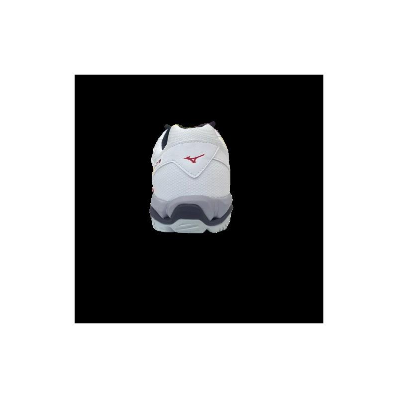 Sports shoes Mizuno white Wave Phantom 3