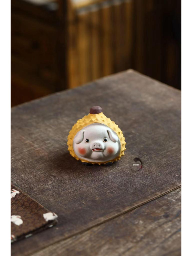 Yixing Zisha Tea Pet: Durian Hedgehog, Cat & Piglet Lid Rest - Cute, Nurturable Ornament for Tea Play