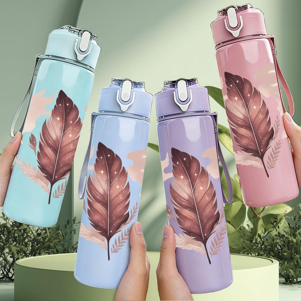 1PC Single Dried Feather Print 750ml Color Plastic Sports Water Bottle Leakproof Flip Straw Lid Suitable for Sports Office Home Use