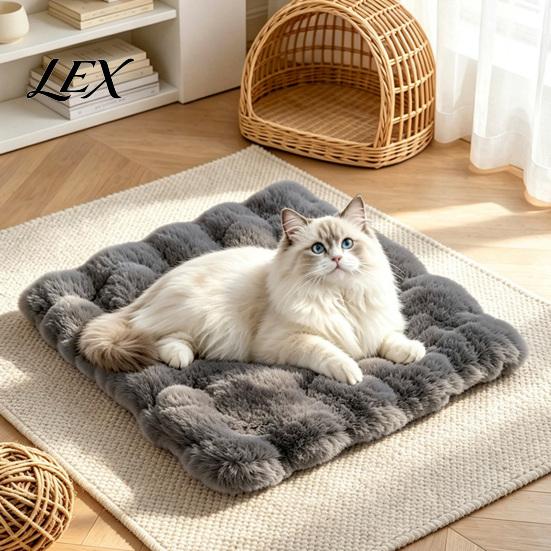 Soft Pet Supplies for Pets Faux Fur Mat, Warm Cat Sleeping Pad with Non-slip Bottom, Comfortable Rug Dogs Self-Warming Fuzzy Cozy Mat Bed Cats,