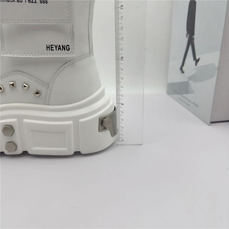 Fashion New Designer Men's Fashion Height Increasing Causal Shoes Male Retro High Tops Flats Moccasins Walking Sneakers Ankle Boots