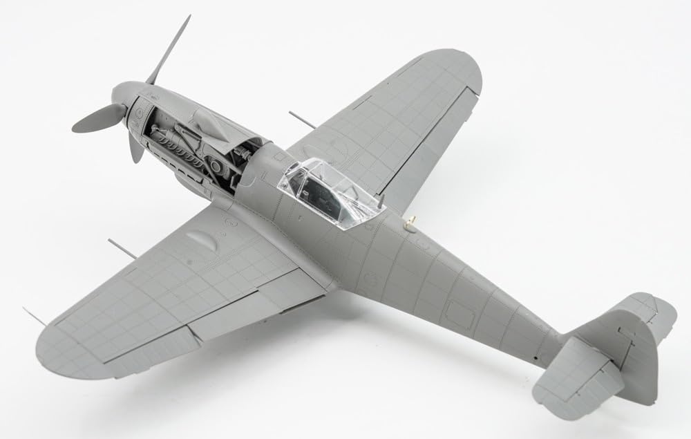 Модель пограничного немецкого самолета Мессершмитт Пластиковая модель BF013 1/35 BF109G-10 (Самолет)