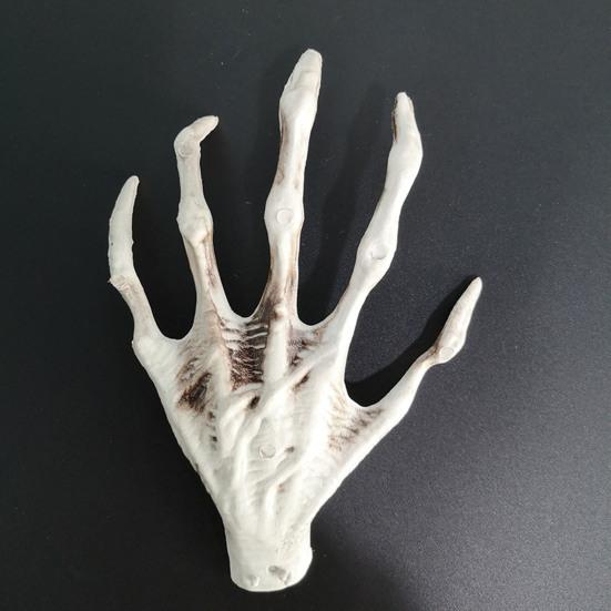1 Pair Halloween Skeleton Hand Realistic Life Size Reusable Haunted House Ghost Festival Spooky Props Holiday Decoration Zombie Party Supplies KTY