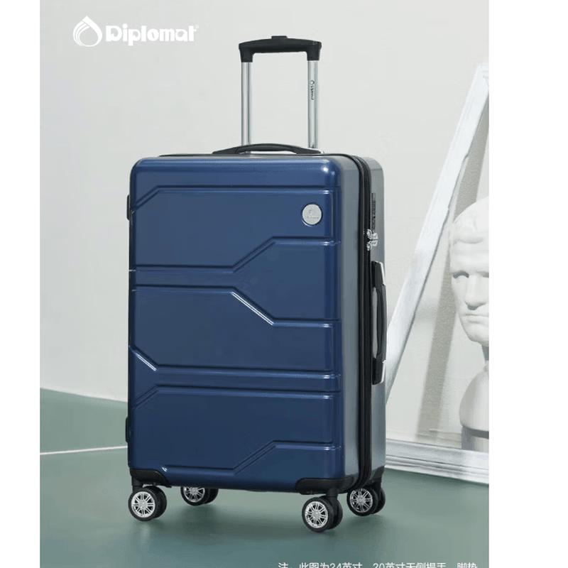 Чемодан на колесах Diplomat TC-6903 с жестким корпусом