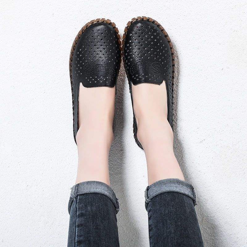 Мягкая кожа бабушкины туфли плоская подошва полые одинарные туфли дышащие нескользящие супермягкая подошва из говяжьей кожи туфли для мамы женская повседневная обувь