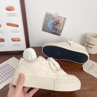 Женская обувь – Кроссовки