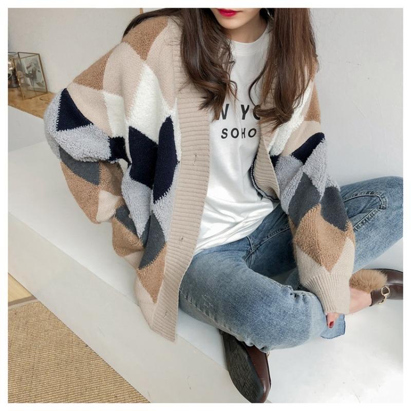 Autumn New Long Sleeve Argyle Knitted Sweater Jacket Women Winter Elegant Fashion Loose Woman Cardigans Sweaters Vintage Plus Size Knitwear Coat 24929