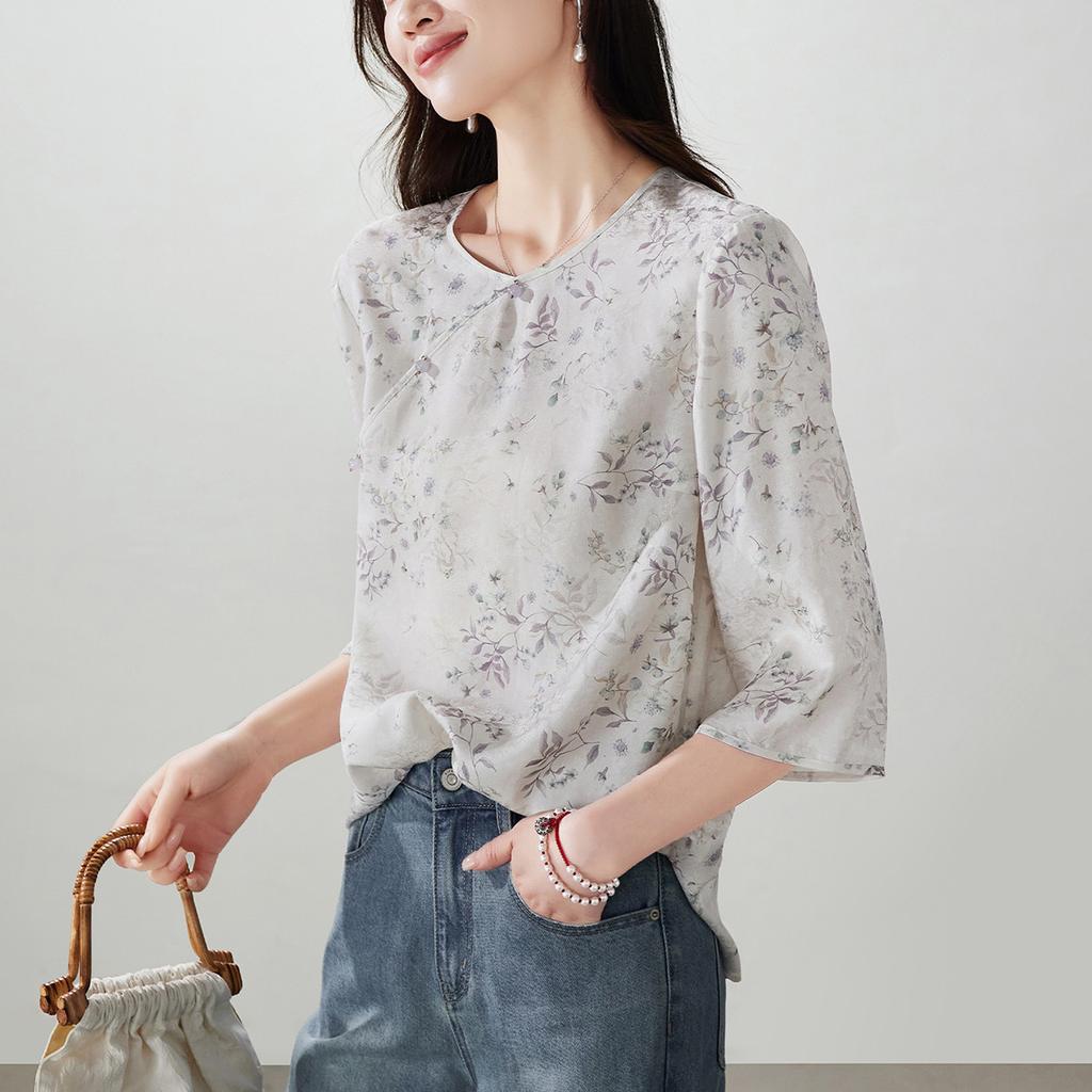 New Chinese style printed shirt for women in the spring of 2026, versatile commuter shirt with seven quarter sleeves