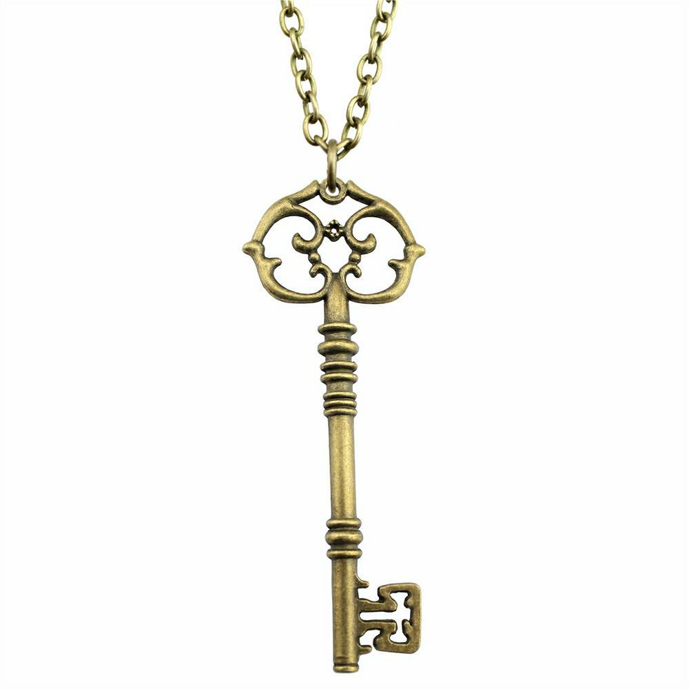 Fashion Vintage Colors Big Key Pendant Necklace For Women Men Long Chain Necklace Jewelry Accessories