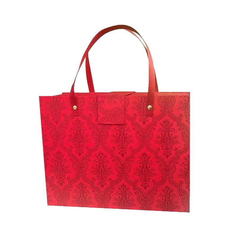 Silk Scarf Gift Box for Elders, Mom, Teachers - Perfect Mid-Autumn Festival Souvenir with Suzhou Touch