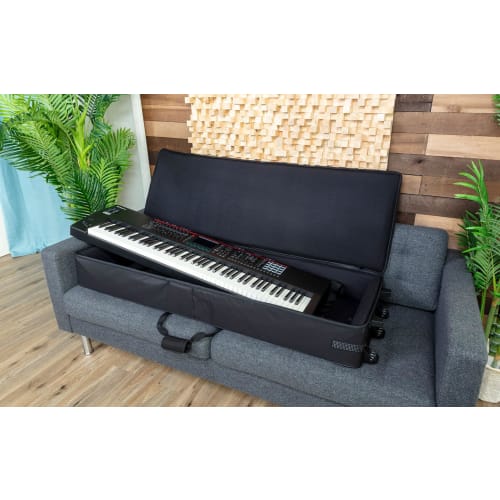 Roland SC-G61W3 61-Key Keyboard Case with Casters