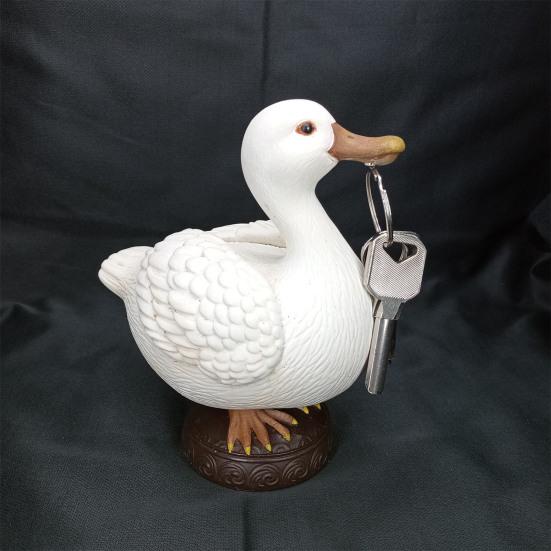 Magnetic Duck Key Holder Desktop Resin Duck Figurine Decorative Key Holder for Home Entrances Living Room Cabinet Table