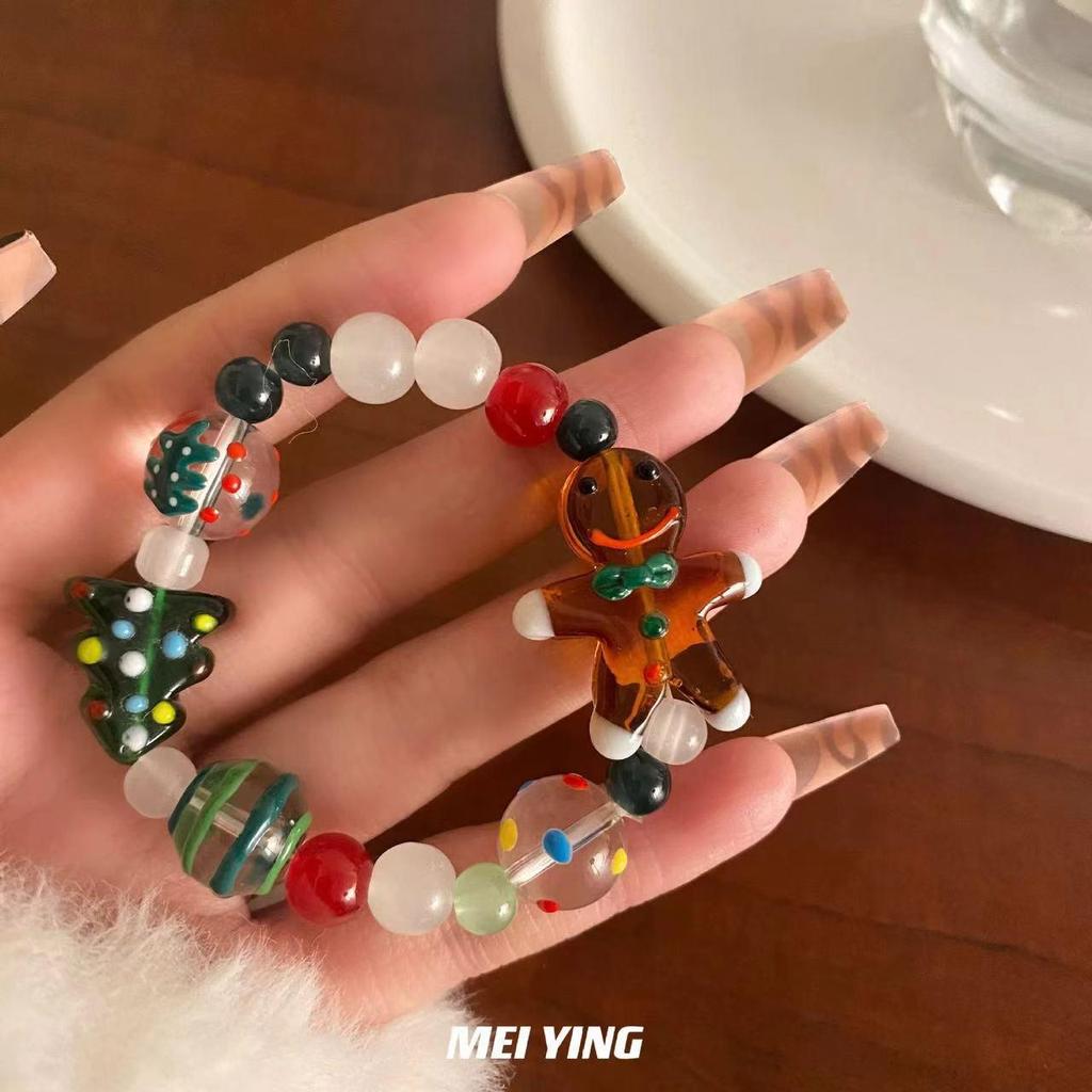 Корейский сезонный браслет-минималист с пряничным человечком: Рождественское издание