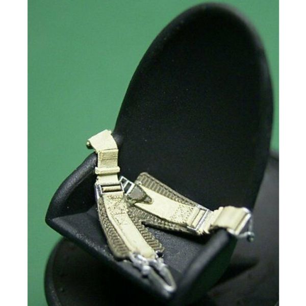 Fine Molds NC1 1/48 Scale Harness for WWII German Aircraft Plastic Model Kit NEW