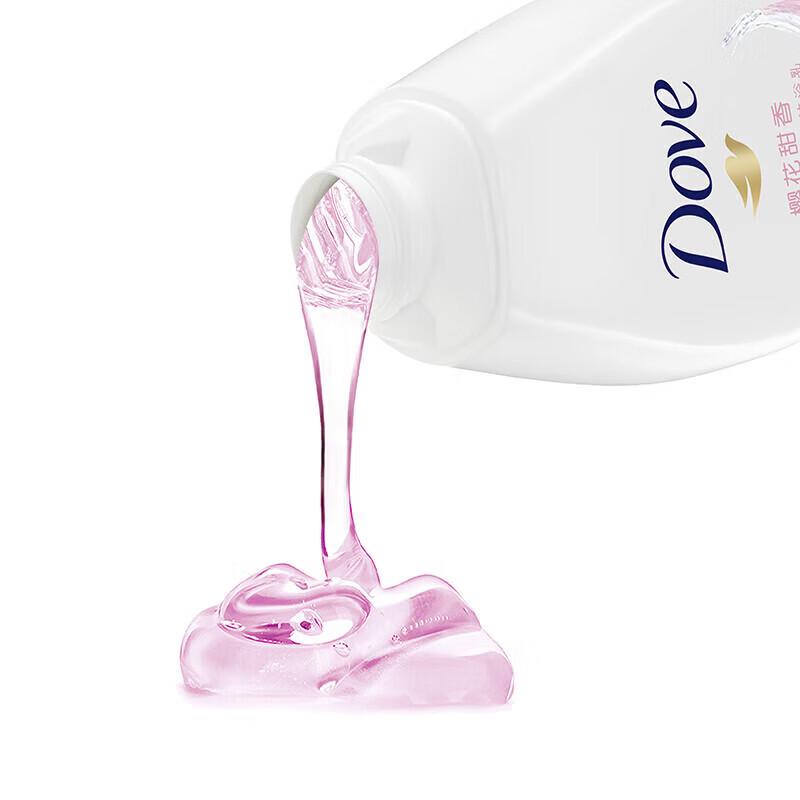 DOVE Питательное молочко для душа «Цветущая сакура»