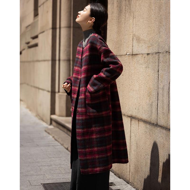 Женское клетчатое двустороннее зимнее пальто Demana из смесовой шерсти с шарфом с кисточками