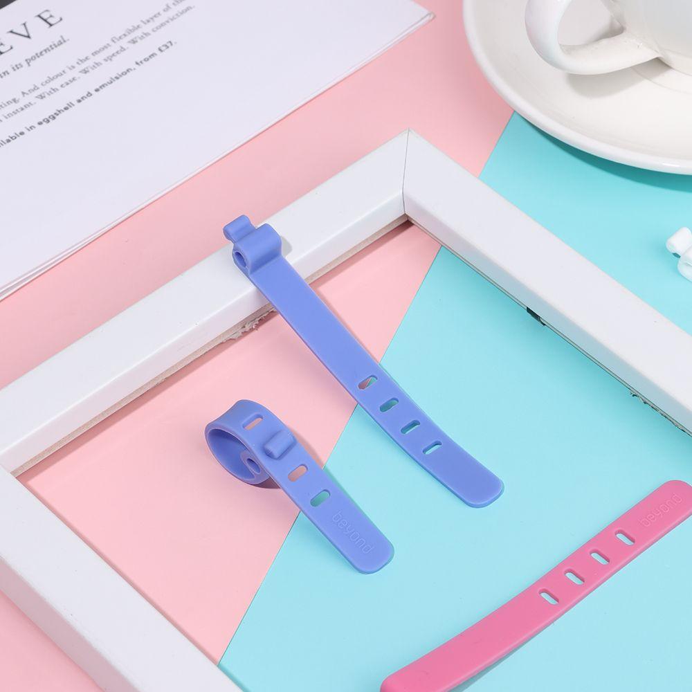 5pcs Soft Organizer Headphones 4 Holes Cable Winder Earphone Cable Ptotector USB Wire Tie Cord Clip