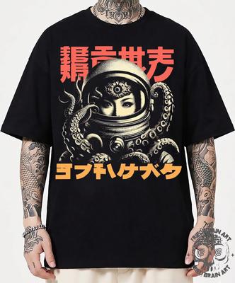 Camiseta Gráfica De Astronauta Y Extraterrestre: Estilo De Ciencia Ficción Japonés