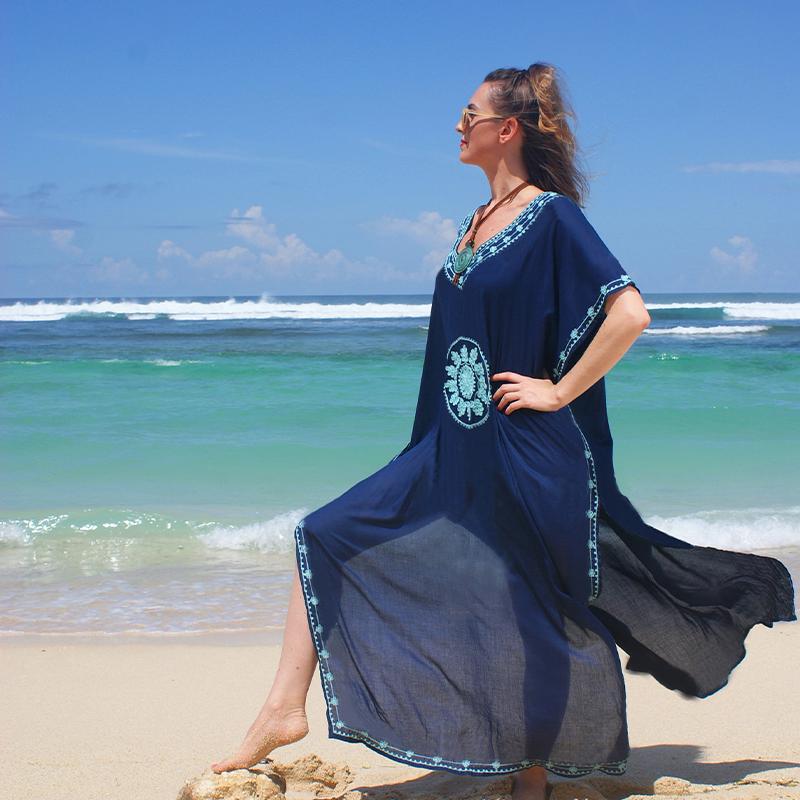 Женская пляжная туника свободного кроя