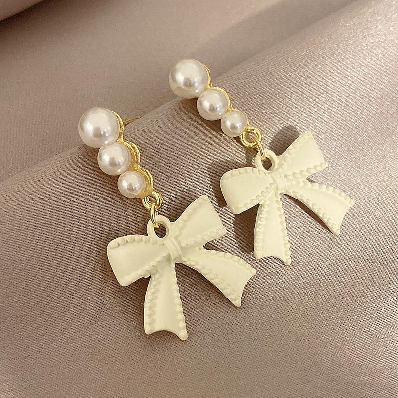 Серебряные игольчатые маленькие ароматные серьги-гвоздики с жемчугом в виде цветка ветра, легкие роскошные серьги в стиле знаменитостей, элегантные серьги в стиле ретро, модные серьги High Sense