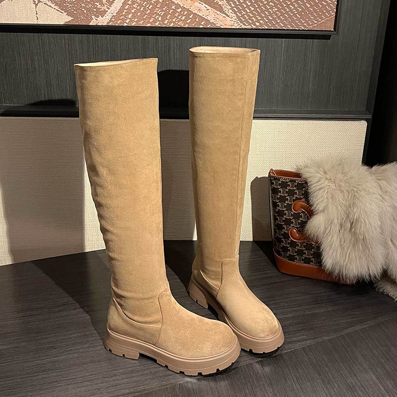 Krazing Pot Осенне-зимняя обувь из флока, эластичные сапоги на среднем каблуке, плиссированные украшения, женские теплые сапоги до бедра