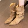 Early Autumn Guide Retro Foreign Suede Pointed Thick Heel Heap Boots Women's 2025 Autumn and Winter Korean Version Short Western Boots