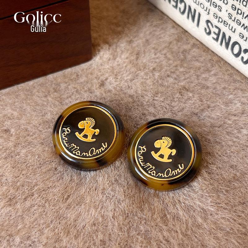 2025 Осень/Зима Женские Высококлассные Простые Серьги: Универсальный дизайн с системой цветов Майяра