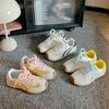 Весенне-летняя новая детская обувь для мальчиков, дышащая повседневная обувь на мягкой подошве, модные тренировочные туфли для девочек, обувь на доске для детей среднего и старшего возраста