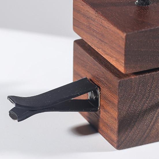 Wooden Car Air Freshener with Wobbling Legs Wind Powered Vent Clip Diffuser for Aromatherapy Handcrafted Dashboard Decoration