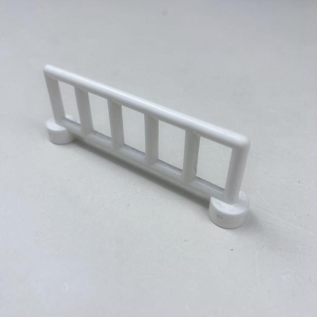 Large Particle Traffic & Ranch Fence Building Blocks for Children's DIY Toy Set