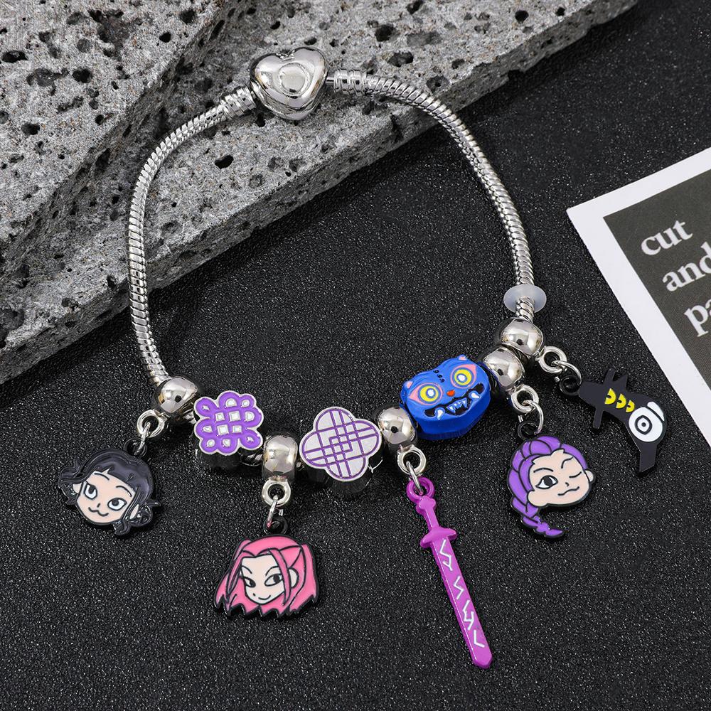 Cute KPop Demon Hunters Cartoon Bracelet Rumi Zoey Mira Crow Tiger Fashion Accessory for Girls Women Gift